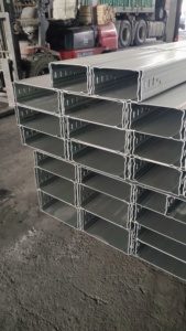 การติดตั้งง่ายแบบมีรูพรุนการเดินสายไฟพร้อมอุปกรณ์เสริมมาตรฐาน - Product Image 4