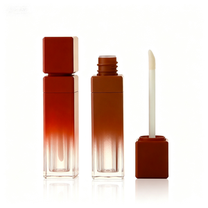 Tubo de Aceite Labial Transparente con Degradado Cuadrado Marrón Rojizo para Envasado de Cosméticos - Product Image 2