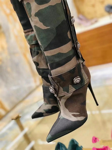 Sandales romaines camouflage pour femmes, chaussures plates de style romain, bottes hautes au-dessus du genou pour mollets larges - Product Image 5