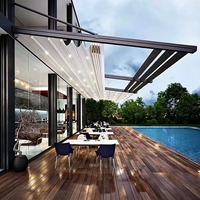 Pergola autoportante en bois avec toit à lames motorisé thermolaqué, flexible, pour terrasse extérieure, jardin et patio