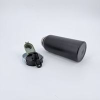 Bouteille d'eau isotherme en acier inoxydable noir avec poignée de transport et couvercle à paille, gourde sous vide anti-fuite pour le sport, double paroi OEM/ODM