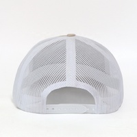 Topi Trucker 6 Panel Berbahan Katun dengan Jaring di Bagian Belakang, Model Lengkung, Logo Bordir Kustom, Cocok untuk Berburu dan Aktivitas Luar Ruangan, Grosir, Laris Manis