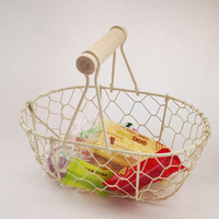 Golfvormige metalen draadmand met natuurlijke houten handvat, modern, milieuvriendelijk, huishoudelijk, voor fruit, groenten, snacks, opbergmand, cadeau mand