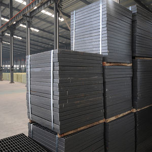 Grille dentelée en <span class=keywords><strong>acier</strong></span> <span class=keywords><strong>galvanisé</strong></span> durable certifiée CE ISO9001 pour couvercle de drain de sol d'escalier - Anti-corrosion et résistante à l'eau - Product Image 2