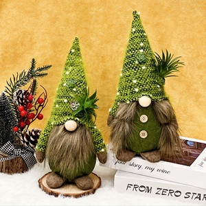 Decoración Navideña <span class=keywords><strong>de</strong></span> Peluche Hecha a Mano, Santa Claus Tejido, Tomte Escandinavo Ecológico con Base Ponderada para <span class=keywords><strong>Mesa</strong></span> <span class=keywords><strong>de</strong></span> <span class=keywords><strong>Navidad</strong></span> - Product Image 5