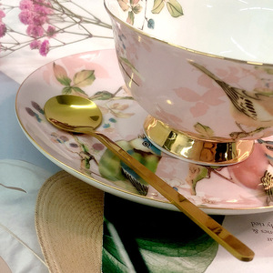 <span class=keywords><strong>2025</strong></span> Top bán sang trọng Thổ Nhĩ Kỳ ly cà phê chén trà chén đĩa chất lượng Trung Quốc Nhà cung cấp phong cách cổ điển xương Trung Quốc cup chiếc đĩa - Product Image 5