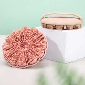 <b>Silicone</b> Bath Brush Flower Shape Back Scrubber Shower Massage <b>Tool</b> For Adults - Product Image 1
