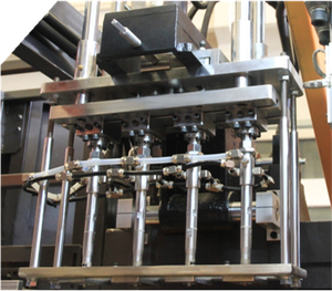 Machine de soufflage automatique à injection monostade <span class=keywords><strong>Leshan</strong></span> d'occasion 20L PP - Product Image 6