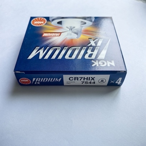 Níquel <span class=keywords><strong>de</strong></span> alta calidad <span class=keywords><strong>para</strong></span> sistemas <span class=keywords><strong>de</strong></span> motor automático <span class=keywords><strong>NGK</strong></span> <span class=keywords><strong>Bujia</strong></span> Motocicleta <span class=keywords><strong>Bujia</strong></span> CR7HIX A.J.S. DD50 Regal Raptor 50CC 2003 ~ Gasolina - Product Image 2
