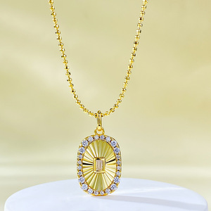 925 सिल्वर गोल्ड प्लेटेड लाइट लग्जरी सैटिन ओवल ब्रांड पेलेंट फैशन हार - Product Image 3