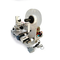 Étiqueteuse économique semi-automatique de bouteilles carrées à surface plane