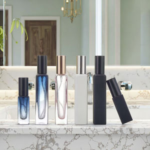 Venta al por Mayor de Frascos de <span class=keywords><strong>Perfume</strong></span> Rectangulares Vacíos de Vidrio Negro Mate de 10 ml, Envases Cosméticos Cuadrados con Roll-on y Serigrafía - Product Image 5