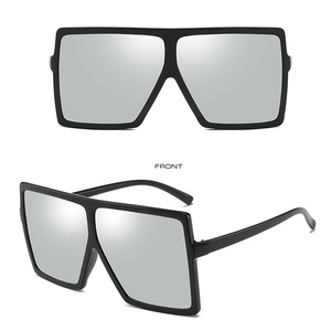 Güneş gözlüğü 2024 boy dikdörtgen güneş kadınlar yeni lüks marka bayan güneş gözlüğü Trendy düz üst kırmızı mavi <span class=keywords><strong>Lens</strong></span> Shades