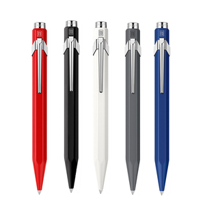 Stylo à bille CARAN D'ACHE 849, pointe arrondie en métal, largeur d'écriture de 0,5 mm, à pression, pour le bureau, la calligraphie haut de gamme, coffret cadeau - Product Image 1