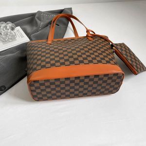 Nuevo Bolso Tote de Hombro para Mujer, Gran Capacidad, con Cierre de Cremallera, Versátil para el Otoño y para Ir al Trabajo - Product Image 4