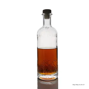 Toptan kabartmalı Logo özel 700ml şişe votka viski için