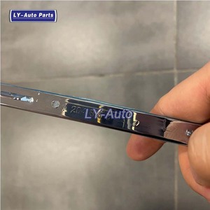 A2048853121 2048853121 Modanatura Centrale Paraurti Posteriore per <span class=keywords><strong>Mercedes</strong></span> Benz <span class=keywords><strong>Classe</strong></span> <span class=keywords><strong>C</strong></span> W205 C250 W204 - Product Image 4