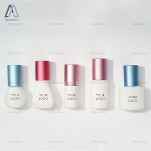 Comptoirs de beauté au détail haut de gamme Fabrication de marque privée 6-8 semaines de rétention Gel de colle pour cils en gros - Product Image 1