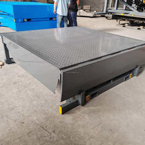 Plataforma de Carga de Servicio Pesado con Nivelador de Muelle, Plataforma de Carga de Carga Eléctrica Hidráulica de 22000 LBS para Camiones - Product Image 4