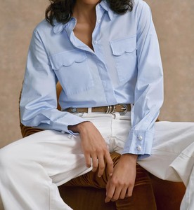 Blusa de Mujer Estilo Oficina, Color Azul, 100% Algodón, Cuello Camisero, Manga Larga, Detalle Festoneado, Tejido Transpirable Antipilling - Product Image 1