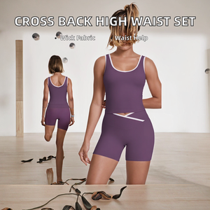 Conjunto de yoga de cintura alta con espalda cruzada para mujer - Sujetador deportivo y shorts transpirables sin costuras, ecológicos, con logo frontal y elasticidad en cuatro direcciones - Product Image 2