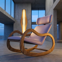 Fauteuil à bascule moderne en teck doré de style designer, fauteuil de loisirs écologique pour salon, chambre, salle à manger, rembourré en mousse