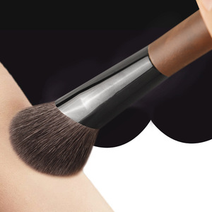 Pinceau de contour coudé Eihodo, poils en laine, manche en bois, pour maquillage des yeux - Product Image 2