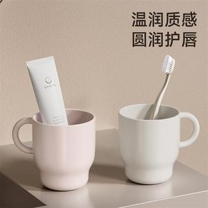 Gobelet de brossage en plastique épaissi et résistant aux chutes pour usage domestique, dortoir avec poignée gobelet d'eau, gobelet simple pour rince-bouche - Product Image 4