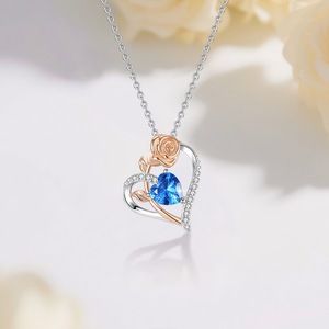 Collar de Plata de Ley S925 con Corazón y Circonita Rosa, Colgante Romántico de Dos Tonos, Joyería de Plata Versátil para Clavícula, Regalo para Mujer - Product Image 5
