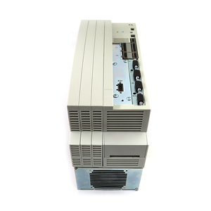 Variador de Frecuencia Lenze AC de 400V Trifásico con Control Vectorial IP20 para Automatización Industrial - Product Image 4