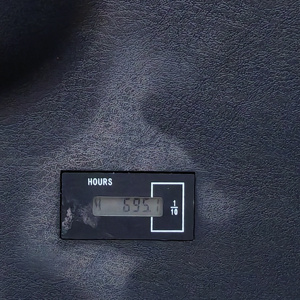 Excavadora de Orugas Hyundai 220LC 9S de Segunda Mano, Carro Largo, Buen Estado, Lista para Enviar, Maquinaria para Movimiento de Tierras - Product Image 4