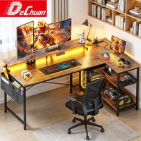 Bureau d'ordinateur robuste en métal et bois pour B2B avec support d'écran, prises électriques et crochet de suspension