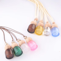 Bouteille en verre vide en gros pour diffuseur de parfum de voiture suspendu 5ml 10ml avec bouchon à vis pour désodorisant automobile