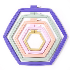 Exagon-broidery, aro de cross, olorful - Product Image 1
