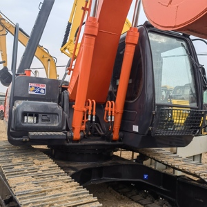 รถขุดมือสอง Hitachi Zaxis200 ขนาด 20 ตัน นำเข้าจากญี่ปุ่น รุ่นยอดนิยม สภาพดี พร้อมใช้งาน มีสินค้าในสต็อก - Product Image 5