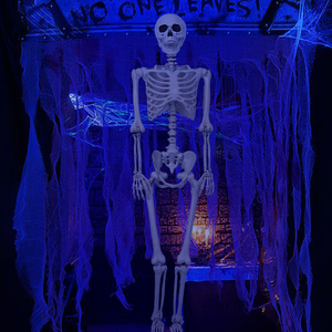 Squelette articulé réaliste grandeur nature de 185 cm (6 pieds) pour Halloween, maison hantée, intérieur et extérieur - Product Image 2