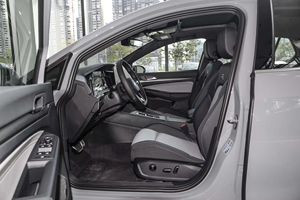 فولكس فاجن الجزائر 2025 جولف 8.5 أبيض 300TSI R-Line 1.5T قيادة يسرى سيارة جولف سيدان جديدة 2025 سيارات جولف جديدة - Product Image 5