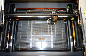 Ébauches de machine de gravure laser mini portables faciles à utiliser pour la gravure laser pour le cuir de papier acrylique - Product Image 5