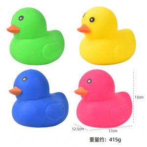 Nuevo Juguete de Peluche de Tiburón Gigante, Juguete Antiestrés de Pato Amarillo Jumbo, Divertido Juguete para Apretar, Ecológico y Seguro para Niños y Niñas - Product Image 5