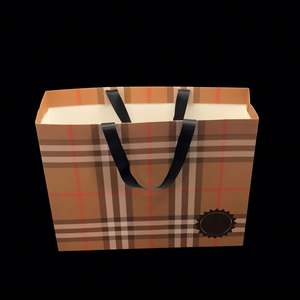 Bolsa de Papel para Regalo con Logotipo Impreso Personalizado para Zapatos, Ropa, Compras, Regalos de Boda, Joyería, con Asas de Listón - Product Image 2