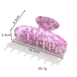 Pince à cheveux géométrique rétro bleue et blanche en plastique, pince requin pour usage quotidien, accessoires capillaires pour femmes - Product Image 3