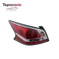 Topzonauto pour OEM 26550-3TA5A / 26555-3TA5A Pièces automobiles de rechange Feux arrière gauche et droit à LED pour Nissan Altima 2013-2015