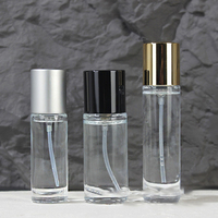 Diskon besar botol isi ulang parfum bulat kosong kustom kosmetik 20ml botol kaca parfum pompa semprot kustom