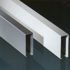 Fabrication et production de revêtements en aluminium façonnés Fangtong pour murs-rideaux extérieurs et plafonds suspendus. - Product Image 4