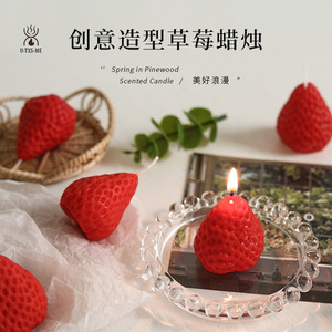 เทียนหอมกลิ่นสตรอว์เบอร์รี ขี้ผึ้งถั่วเหลือง รูปทรงผลไม้ประดิษฐ์ ของตกแต่งบ้าน ของขวัญ - Product Image 1
