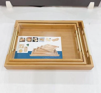 Bandeja Rectangular de Bambú Natural con Asas de Metal - Bandeja Ecológica para Alimentos para Cocina del Hogar