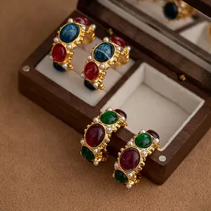 Bijoux de mode bague en gros boucles d'oreilles de style médiéval alliage de luxe léger boucles d'oreilles en résine boucles d'oreilles pour femmes