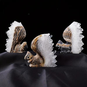 Vente en gros : Mini écureuil en cristal de quartz clair poli, pierre de guérison naturelle, ornement artisanal pour la décoration - Product Image 6