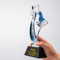 Statue d'art populaire européenne élégante trophée maison résine danseuse musculation décoration artisanat à la mode cadeaux trophée prix