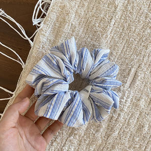 ยางรัดผมลายทางสีฟ้าสไตล์ฝรั่งเศสแบบเกาหลีสำหรับผู้หญิง - Product Image 5